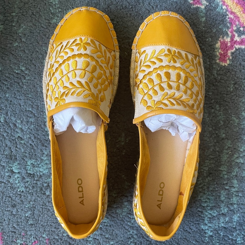 NWT Mustard Embroidered ALDO Slip On Espadrilles